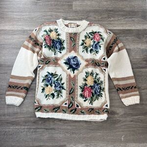 Vintage Crystal-Kobe Women’s Cottagecore Floral Knit Sweater Medium Petite